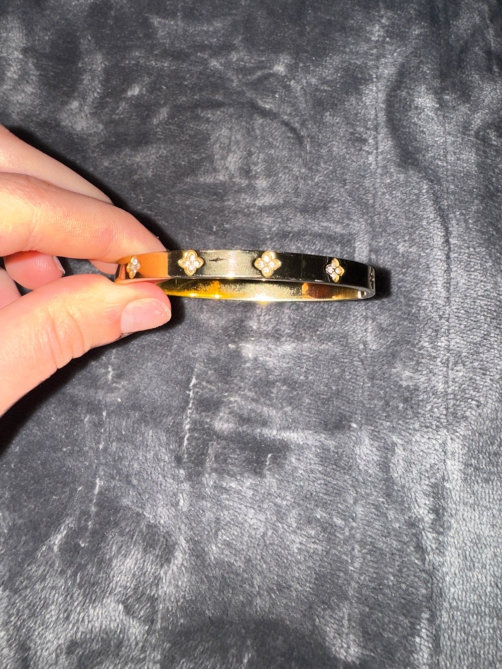 Gold Floral Accent Bangle Bracelet